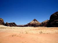 Wadi Rum Trekking